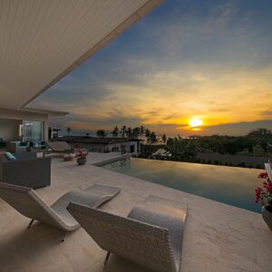 Sea view villa with 4 bedrooms