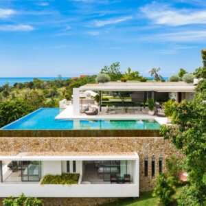Stunning luxury 5 bedroom villa