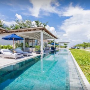 4 bedroom beachfront villa in Chaweng