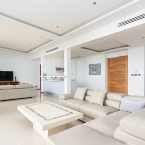 Luxury 3 bedroom duplex