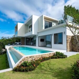 Brand New Sophisticated villa