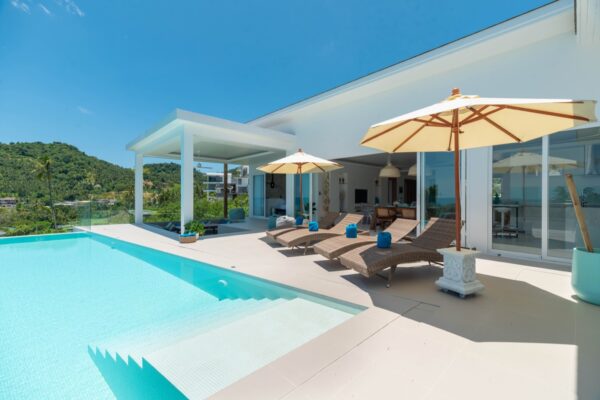 Oriental style 4 bedroom sea view villa