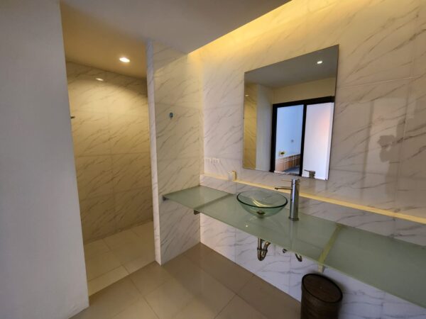 6 bedroom villa with a pool in Chaweng：圖片 8