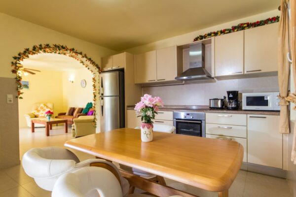Villa with 19 rooms on a big land plot in the quiet area：圖片 10