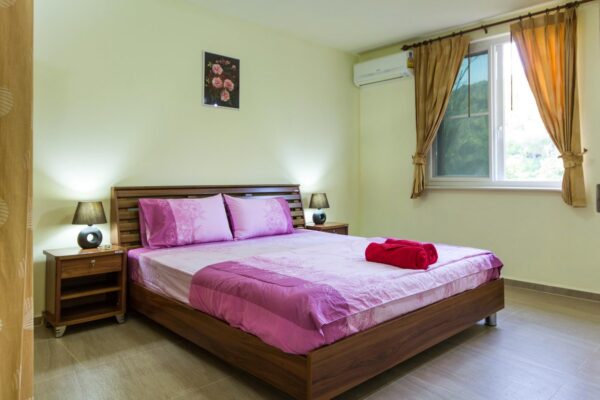 Villa with 19 rooms on a big land plot in the quiet area：圖片 16