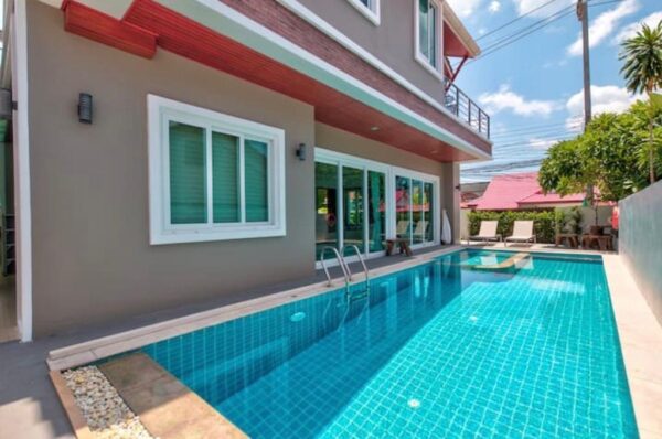 3 bedroom villa with a pool：圖片 2