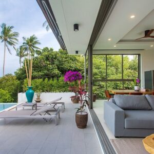 3 bedroom pool villas with easy access in Bophut