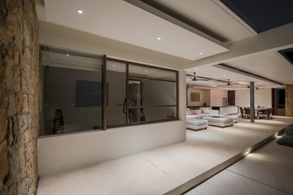 4 bedroom villa with stunning sea view：圖片 11