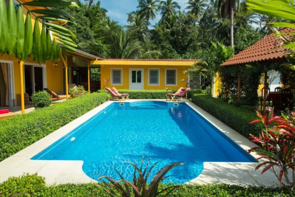 Villa with 19 rooms on a big land plot in the quiet area：圖片 3