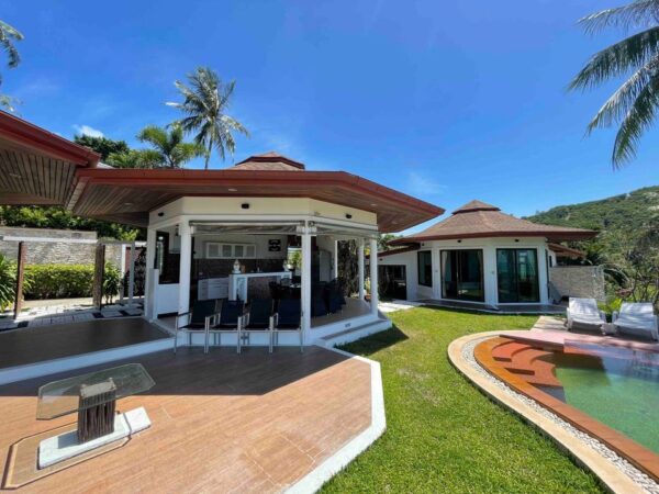 5 bedroom tropical villa with a sea view：圖片 3