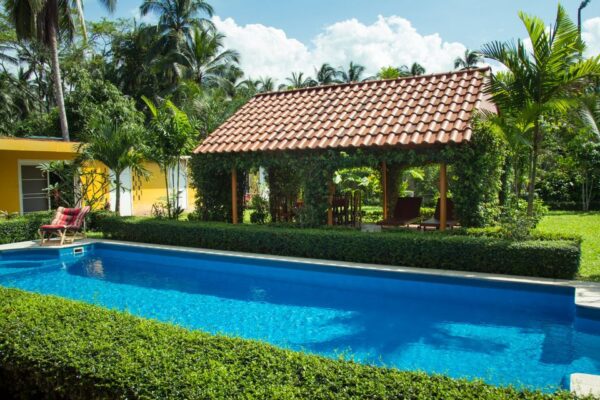 Villa with 19 rooms on a big land plot in the quiet area：圖片 4
