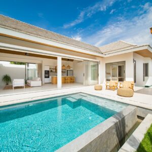 Bali style 3 bedroom villa with a pool in Bangrak