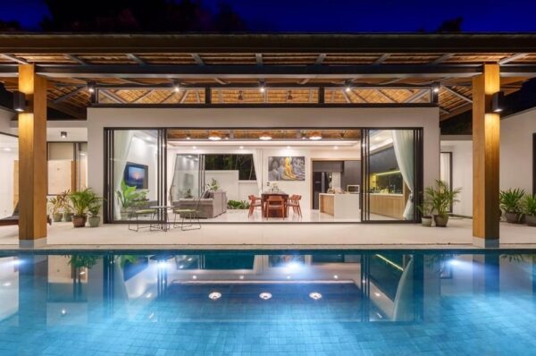 Luxury Bali style 4 bedroom sea view villa
