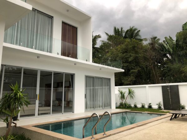 New off plan tropical style 3 bedroom villa